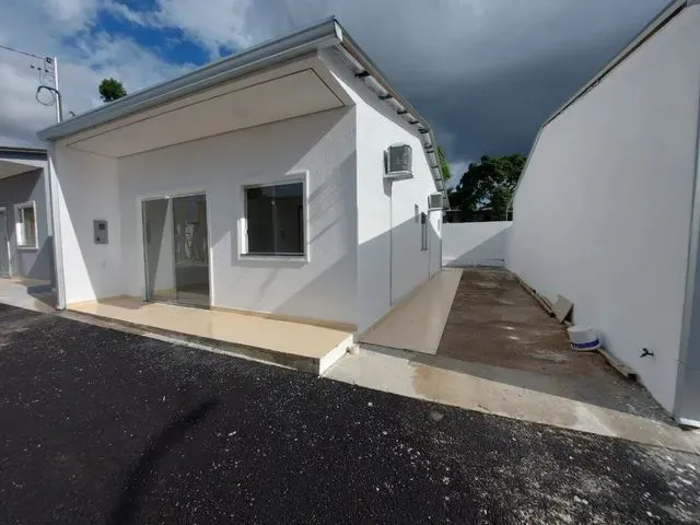 Imagem: Alugo Casa Nova 2 Quartos com Suíte, Flores