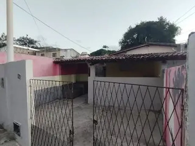Imagem 1: Alugo Casa/Ponto Comercial em Ponta Negra