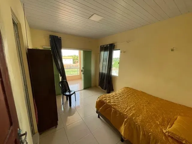 Imagem 2: Casa com Piscina em Salinas