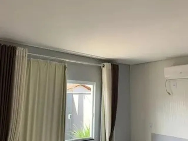 Imagem 4: Casa em São Francisco com Quintal Bem Espaçoso