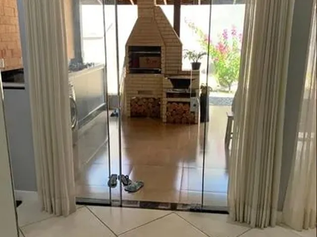 Imagem 13: Casa em São Francisco com Quintal Bem Espaçoso