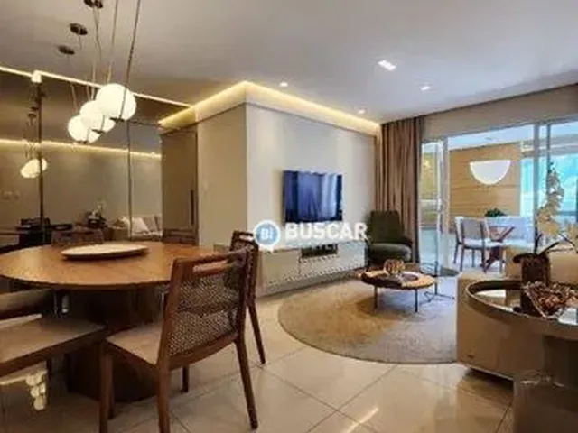 Imagem: Apartamento com 4 Dormitórios À Venda