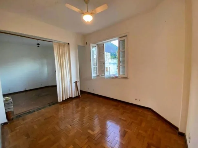 Imagem 3: Apartamento espaçoso e iluminado, com vista livre e planta flexível - Humaitá