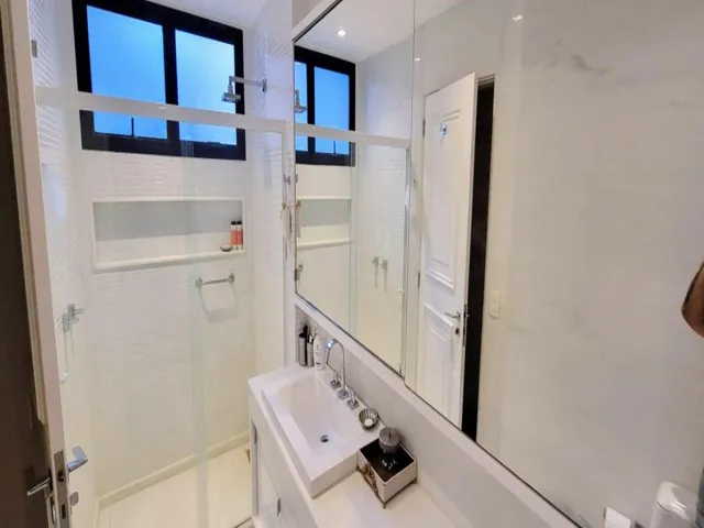 Imagem 9: Apartamento 4 quartos 2 Suítes de Alto Padrão com ampla varanda e frente para a Lagoa