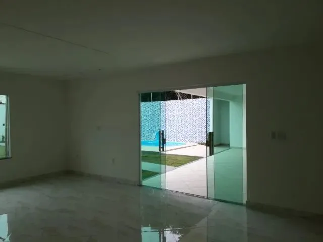 Imagem 12: Casa com Piscina Localizada no Bairro Mosqueiro