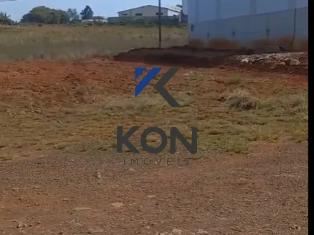 Imagem 14: Área de 6000 m² para pátio de estacionamento localizada em Guarapuava PR-"Parking lot