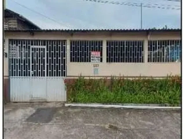 Imagem: A casa possui 2 Dormitórios, 245m² de Área e está