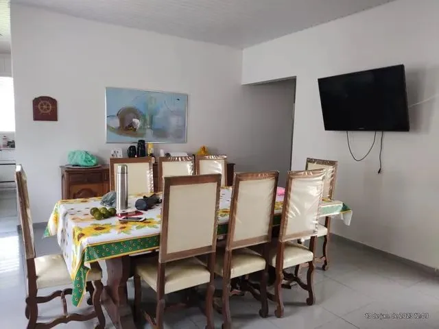 Imagem 2: Casa para Venda Tem 500 Metros Quadrados com 5 Quartos em Centro - Salinópolis - Pa