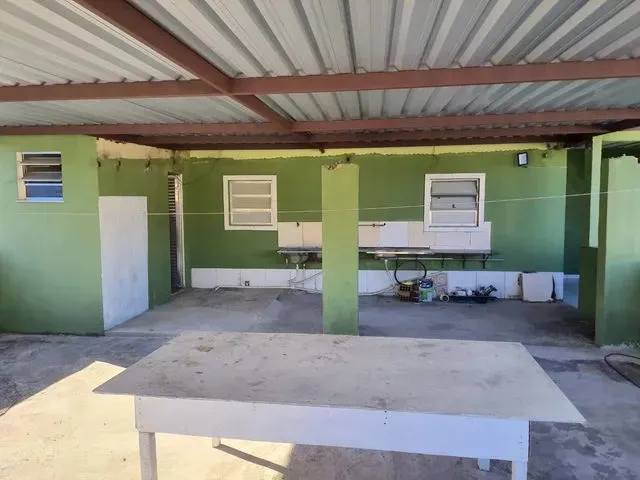 Imagem 1: Casa de 4 Quartos com Terraço em Nova Iguaçu