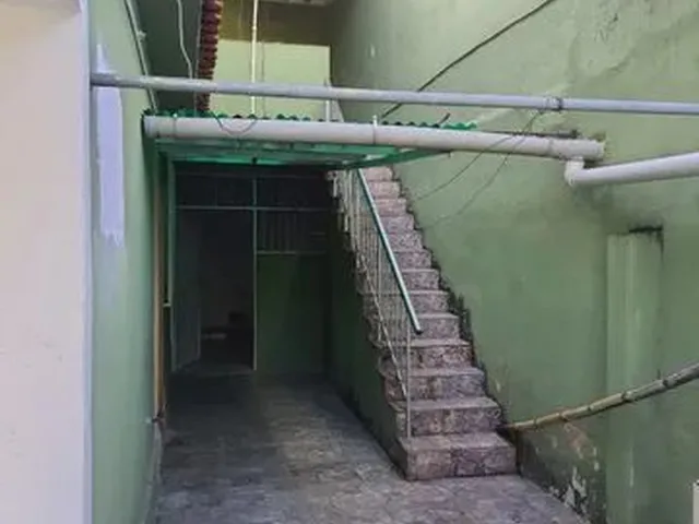 Imagem 4: Casa de 4 Quartos com Terraço em Nova Iguaçu