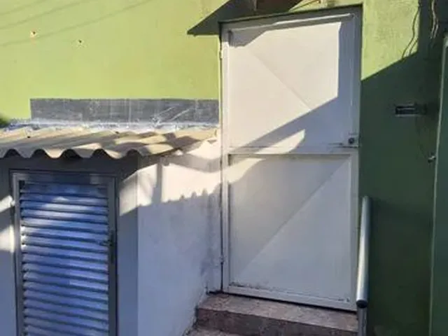 Imagem 10: Casa de 4 Quartos com Terraço em Nova Iguaçu