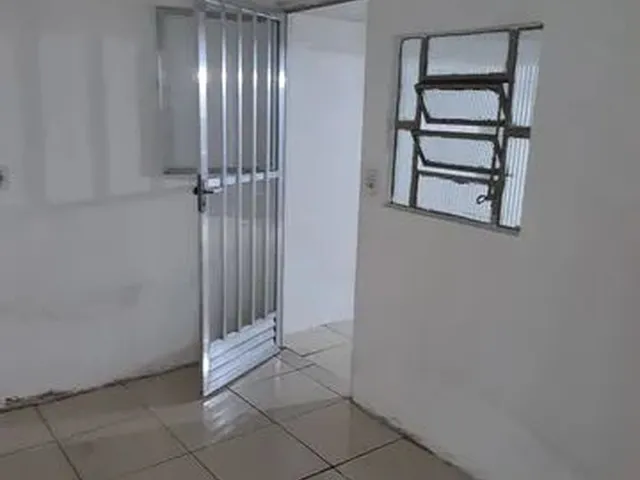 Imagem 7: Casa de 4 Quartos com Terraço em Nova Iguaçu