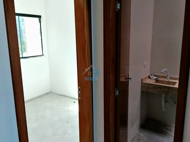Imagem 16: Sobrado a venda na região do Vila Verde, com três quartos, sala, cozinha, banheiro