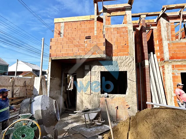 Imagem 2: Sobrados 3 Quartos no Bairro Vitória Régia - CIC