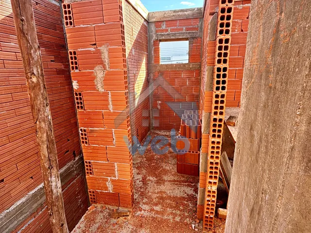 Imagem 5: Sobrados 3 Quartos no Bairro Vitória Régia - CIC
