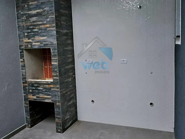 Imagem 5: Sobrados à venda na região do bairro Vitoria Regia, com três dormitórios, sala ampla