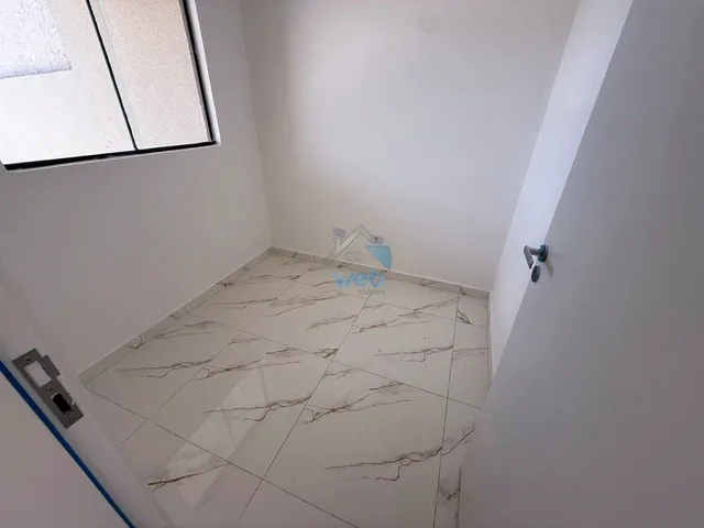 Imagem 4: Casas com dois quartos à venda na região do Tatuquara, próximo à Rua Marcos Bertoldi