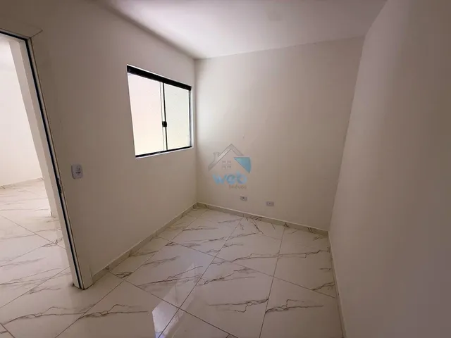 Imagem 2: Casas com dois quartos à venda na região do Tatuquara, próximo à Rua Marcos Bertoldi