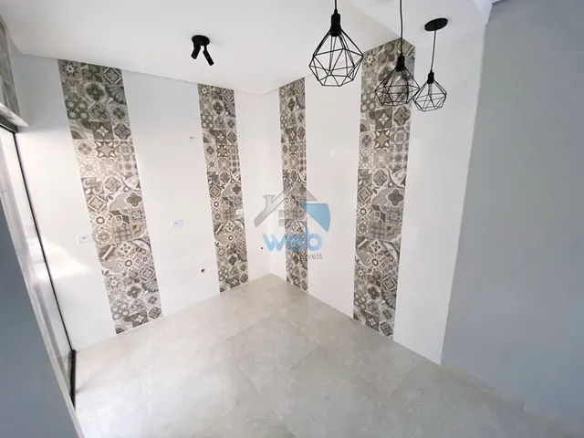 Imagem 9: Sobrado em condomínio no Bairro Campo de Santana, com três quartos, piso em