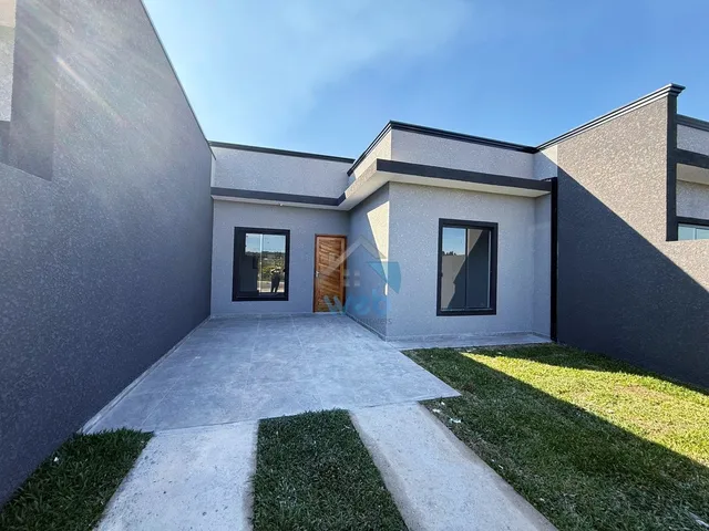 Imagem: Casas com três quartos à venda no Bairro
