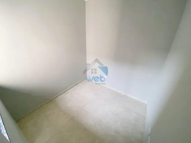 Imagem 16: Sobrado em condomínio no Bairro Campo de Santana, com três quartos, piso em