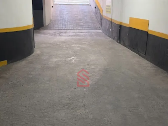 Imagem 3: Apartamento à venda frente ao Shopping Curitiba: 2 quartos, 2 salas, 2 banheiros, 1 vaga