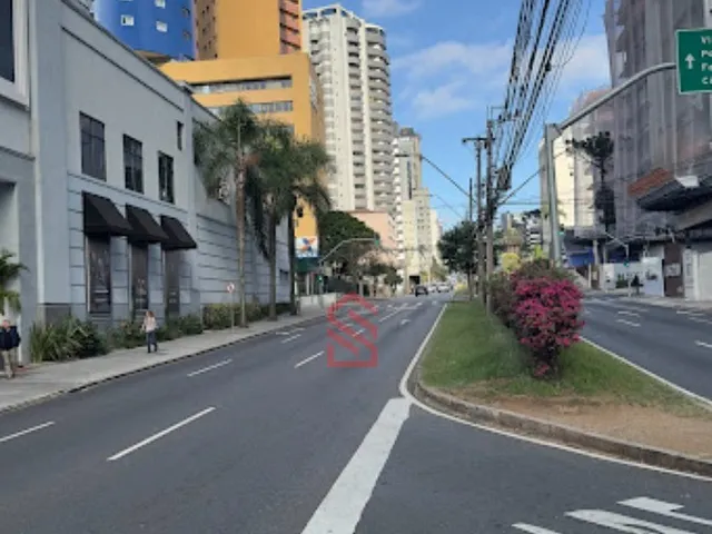 Imagem 14: Apartamento à venda frente ao Shopping Curitiba: 2 quartos, 2 salas, 2 banheiros, 1 vaga
