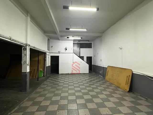 Imagem 6: Imóvel comercial para locação em Curitiba-PR, bairro Hauer, 20 salas e 2.100,00 m² de