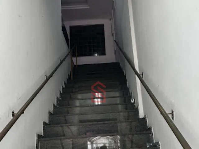 Imagem 14: Imóvel comercial para locação em Curitiba-PR, bairro Hauer, 20 salas e 2.100,00 m² de