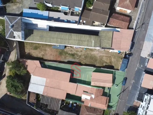 Imagem 12: Terreno à venda em Curitiba-PR, no Bom Retiro, com 670m² de área com projeto aprovado