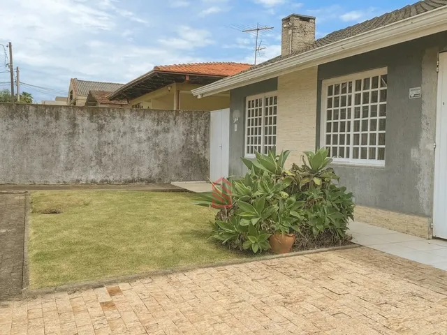 Imagem 15: Residência de 4 quartos e 2 suítes no bairro Orleans, Curitiba-PR: 300 m², 2 salas, 4