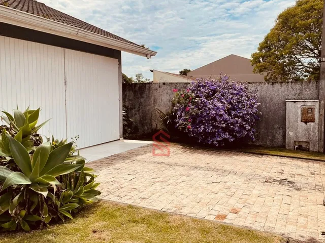 Imagem 2: Residência de 4 quartos e 2 suítes no bairro Orleans, Curitiba-PR: 300 m², 2 salas, 4