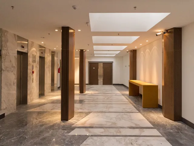 Imagem 5: Imóvel Comercial em Condomínio no Centro de Curitiba-PR: 939,17m², 10 Banheiros