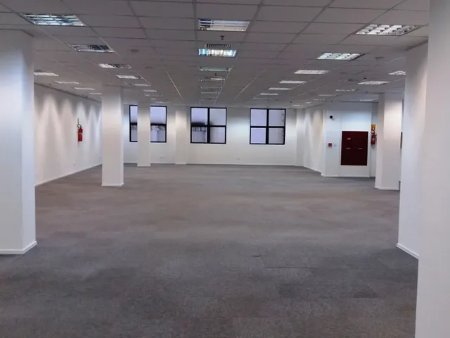 Imagem 8: Imóvel Comercial em Condomínio no Centro de Curitiba-PR: 939,17m², 10 Banheiros
