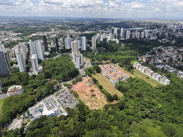 Imagem 11: Entrega em 2028 Casa em Condomínio no Ecoville, Curitiba-PR - 3 quartos, 3 suítes, 4