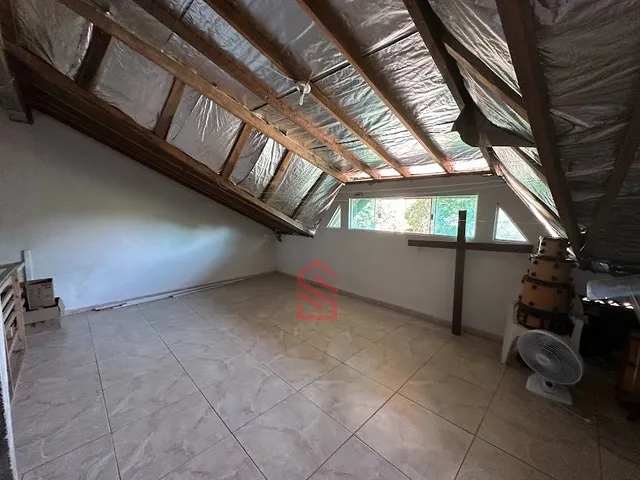 Imagem 12: Sobrado à venda Campo Comprido: Curitiba 3 quartos, para reformar