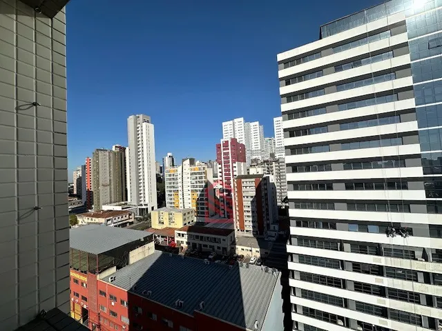 Imagem 15: Apartamento à Venda no Centro em Curitiba-PR, 1 Quarto, 1 Sala, 1 Banheiro, 33m²