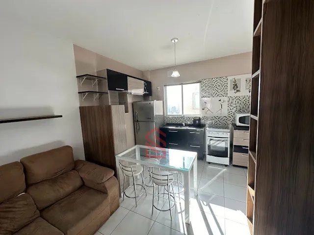 Imagem 4: Apartamento à Venda no Centro em Curitiba-PR, 1 Quarto, 1 Sala, 1 Banheiro, 33m²