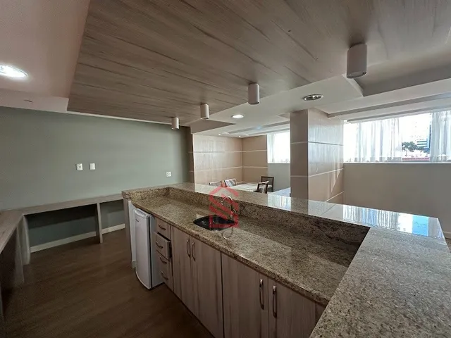 Imagem 2: Apartamento à Venda no Centro em Curitiba-PR, 1 Quarto, 1 Sala, 1 Banheiro, 33m²