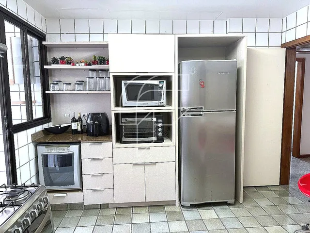 Imagem 10: Apartamento com vista para o mar de 3 quartos, com uma varanda espetacular, 2 vagas na