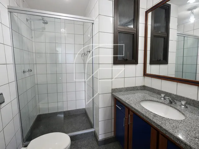 Imagem 2: Apartamento com vista para o mar de 3 quartos, com uma varanda espetacular, 2 vagas na
