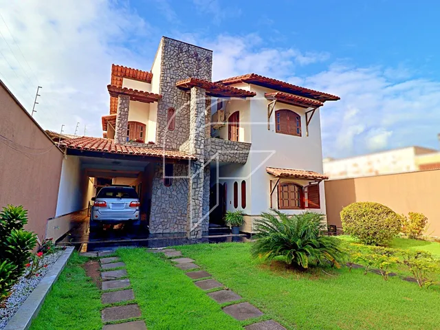 Imagem 3: Casa Duplex à venda, 5 quartos, lazer completo, 2 suítes, 3 salas, a poucos minutos da