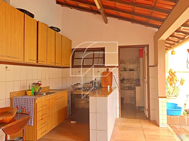 Imagem 6: Casa Duplex à venda, 5 quartos, lazer completo, 2 suítes, 3 salas, a poucos minutos da