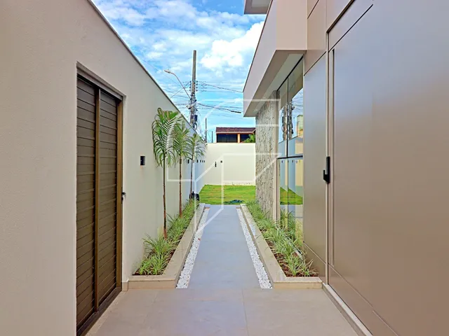 Imagem 3: Imperdível Casa a venda em Guarapari-ES com 4 quartos, 1 suíte, 1 sala, 4 banheiros, 2