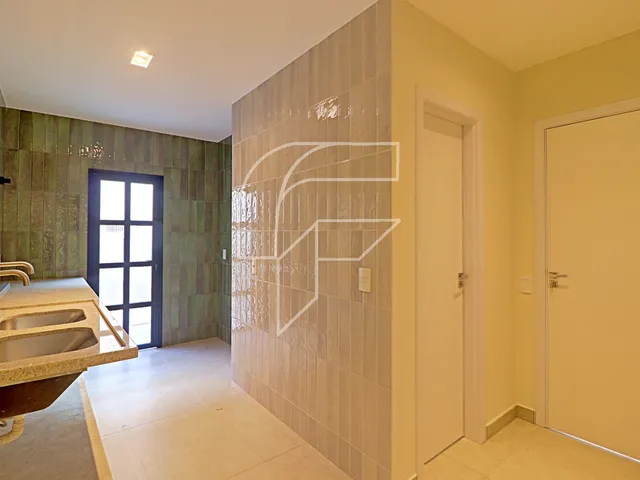 Imagem 11: Imperdível Casa a venda em Guarapari-ES com 4 quartos, 1 suíte, 1 sala, 4 banheiros, 2