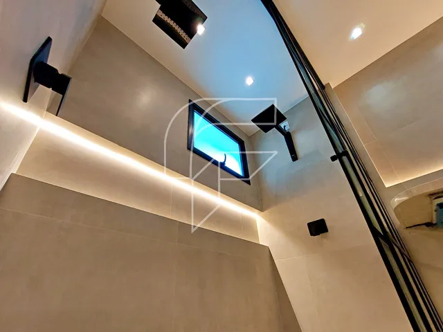 Imagem 16: Imperdível Casa a venda em Guarapari-ES com 4 quartos, 1 suíte, 1 sala, 4 banheiros, 2