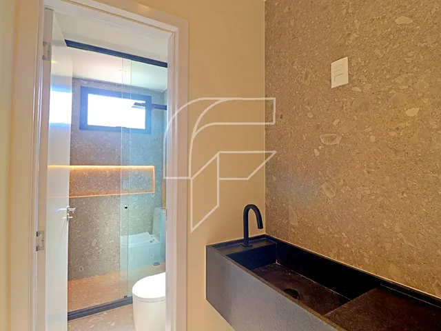 Imagem 6: Imperdível Casa a venda em Guarapari-ES com 4 quartos, 1 suíte, 1 sala, 4 banheiros, 2