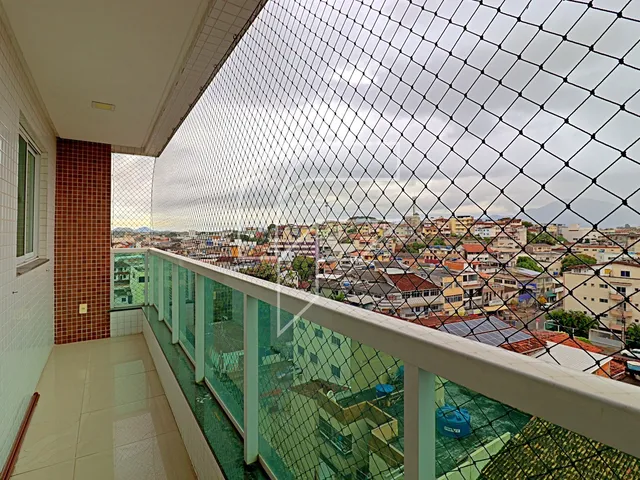 Imagem 7: Apartamento à venda de 3 quartos, 1 suíte, varanda com vista para montanhas, localizado