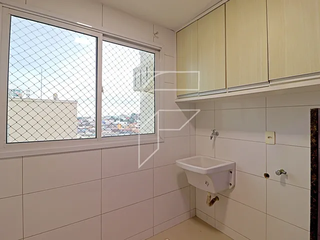 Imagem 11: Apartamento à venda de 3 quartos, 1 suíte, varanda com vista para montanhas, localizado