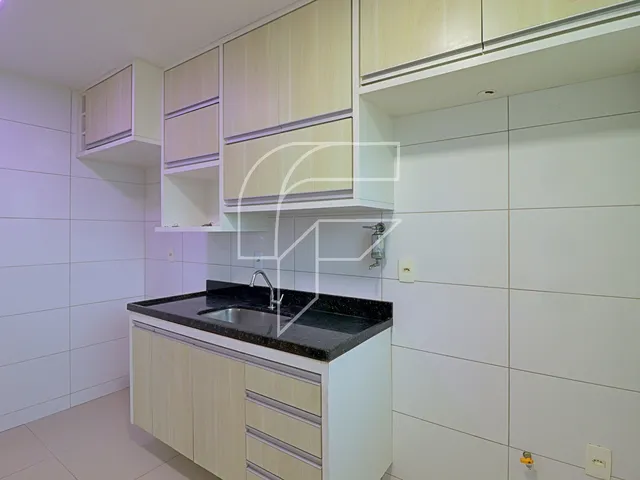 Imagem 3: Apartamento à venda de 3 quartos, 1 suíte, varanda com vista para montanhas, localizado